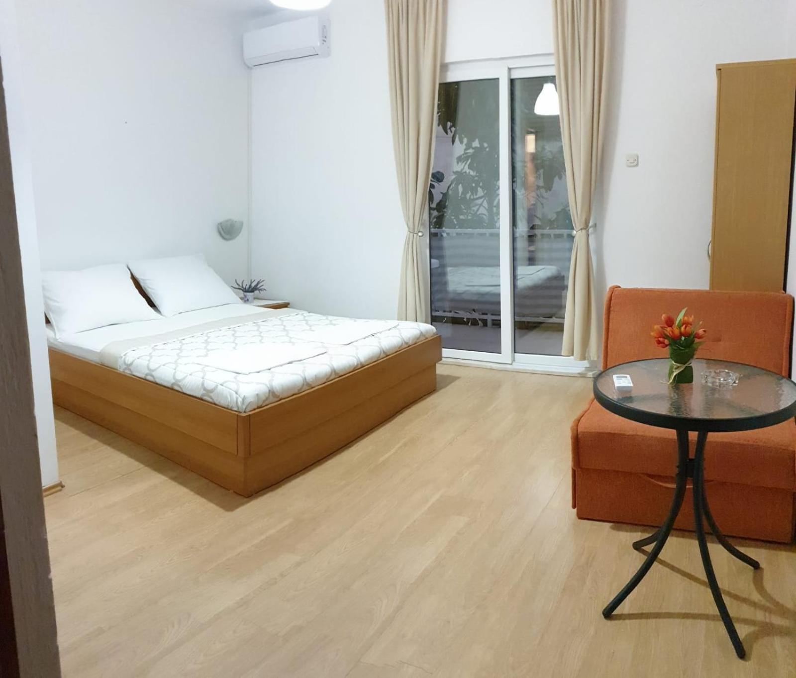 Apartments By The Sea Podaca, Makarska - 515 Bilik gambar